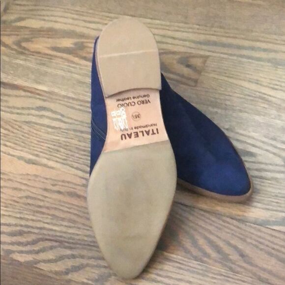 new ITALEAU Florence Water Resistant Bootie - Picture 4 of 4